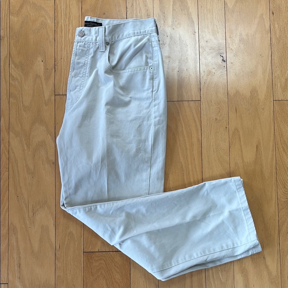 Men's Banana Republic Stone Colored Pants